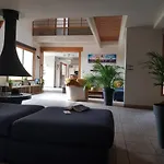 Magnifique Avec Piscine Interieure וילה *