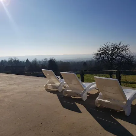 Βίλα Magnifique Avec Piscine Interieure