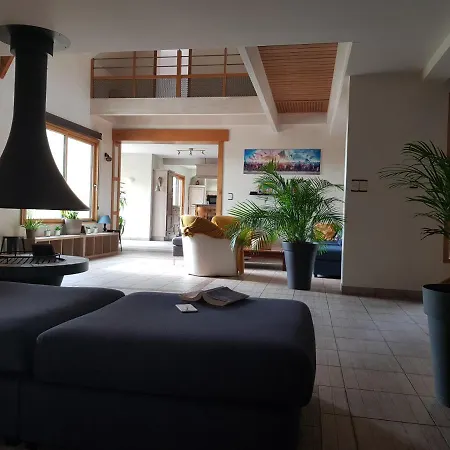 Magnifique Avec Piscine Interieure 빌라 *