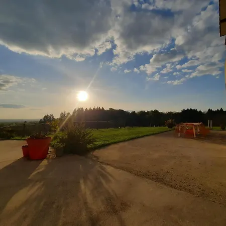 Magnifique Avec Piscine Interieure