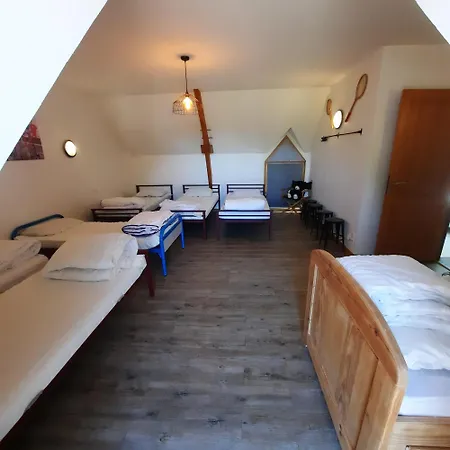 Βίλα Magnifique Avec Piscine Interieure