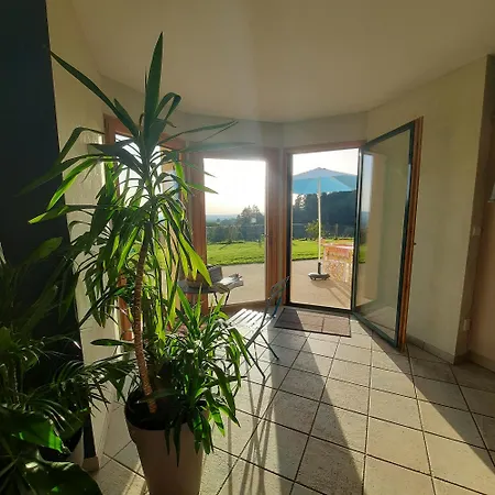 Magnifique Avec Piscine Interieure