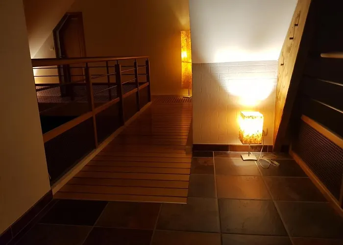 Magnifique Avec Piscine Interieure