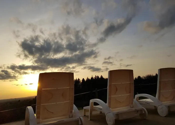 Magnifique Avec Piscine Interieure